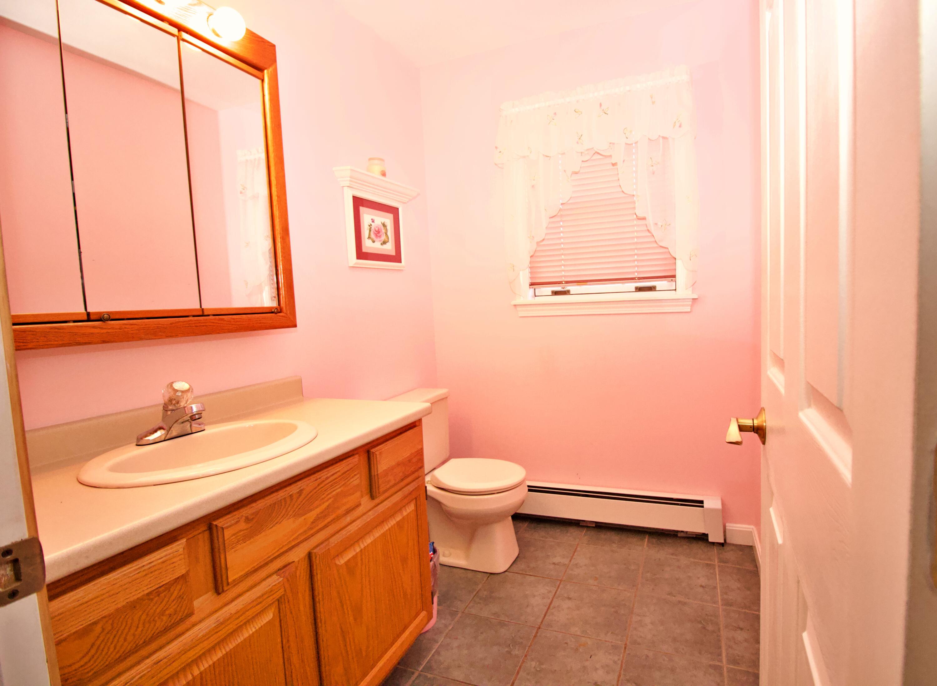 95 Yankee Avenue Bangor ME 04401