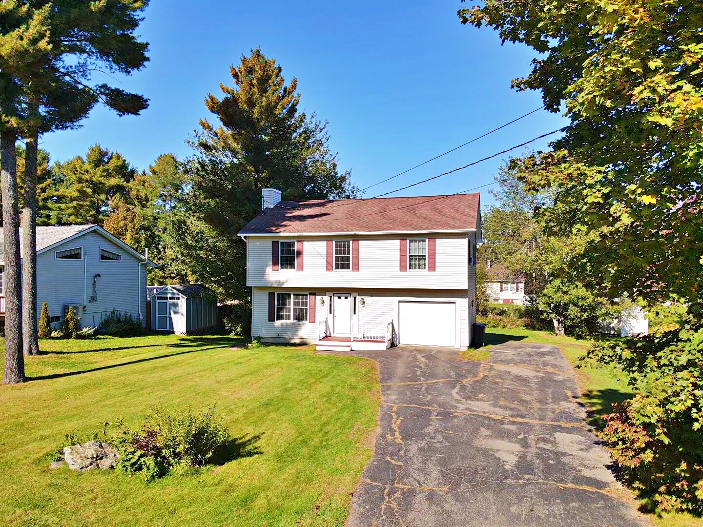95 Yankee Avenue Bangor ME 04401