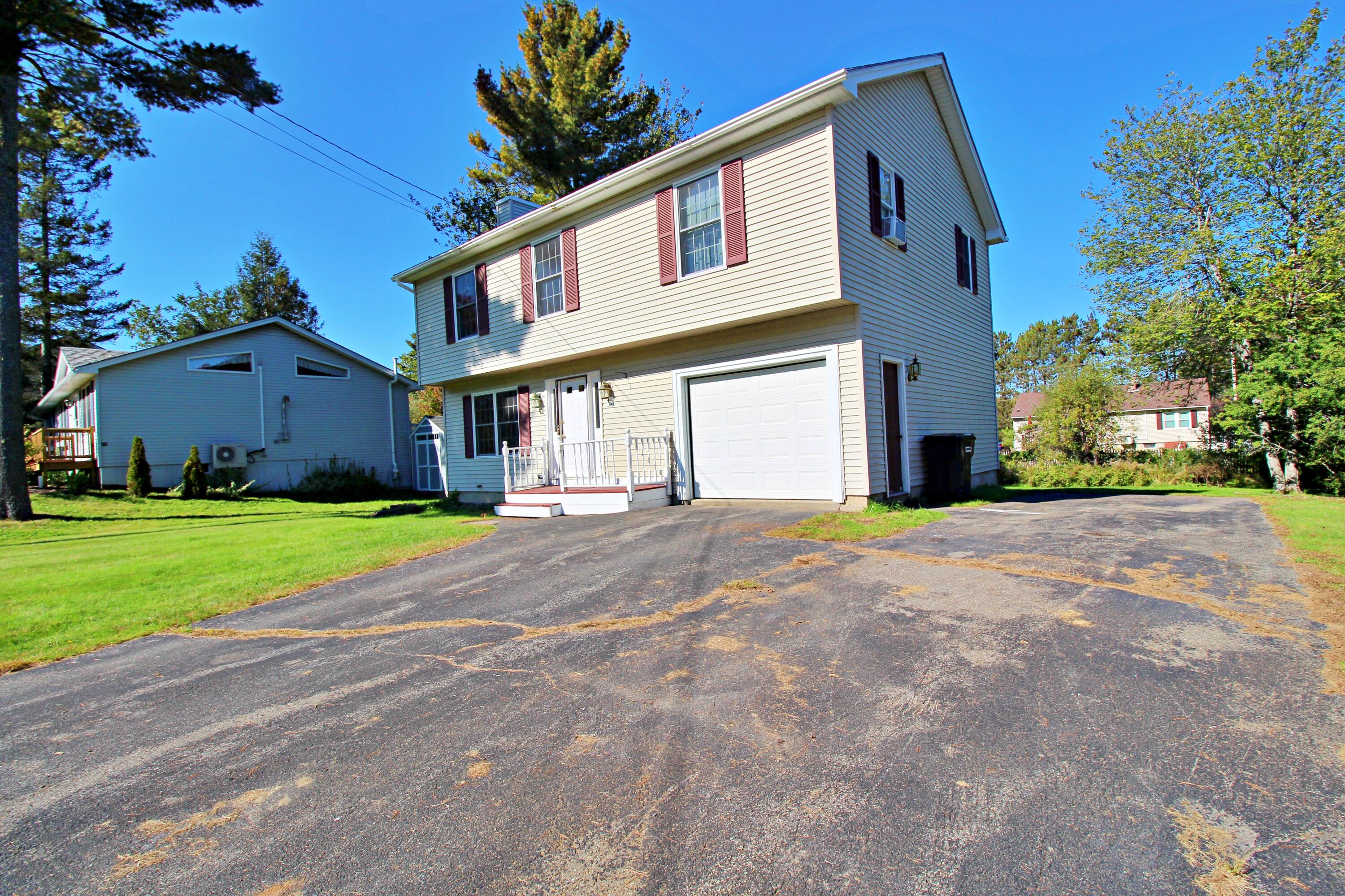 95 Yankee Avenue Bangor ME 04401