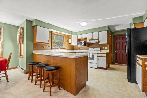 79 Waterhouse Road Dayton ME 04005