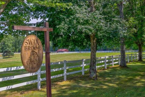 79 Waterhouse Road Dayton ME 04005