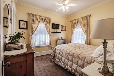 41 Pleasant Street Norway ME 04268