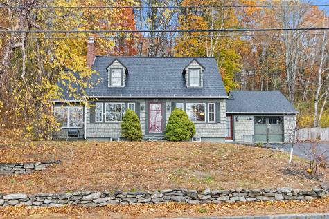 325 Lake Street Auburn ME 04210