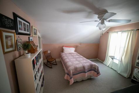 18 Maple Street North Berwick ME 03906