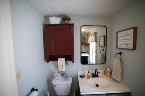 18 Maple Street North Berwick ME 03906