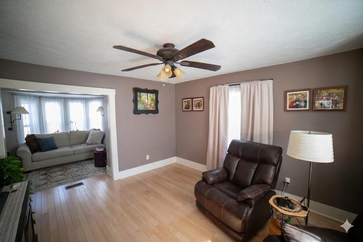 18 Maple Street North Berwick ME 03906