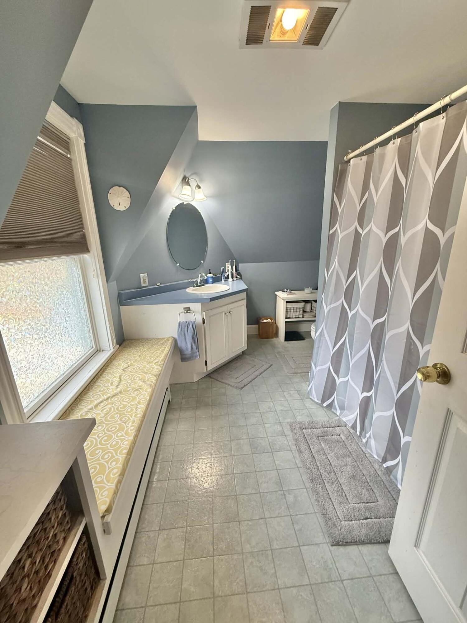 79 S Pleasant Street Bowdoinham ME 04008