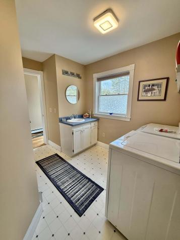 79 S Pleasant Street Bowdoinham ME 04008