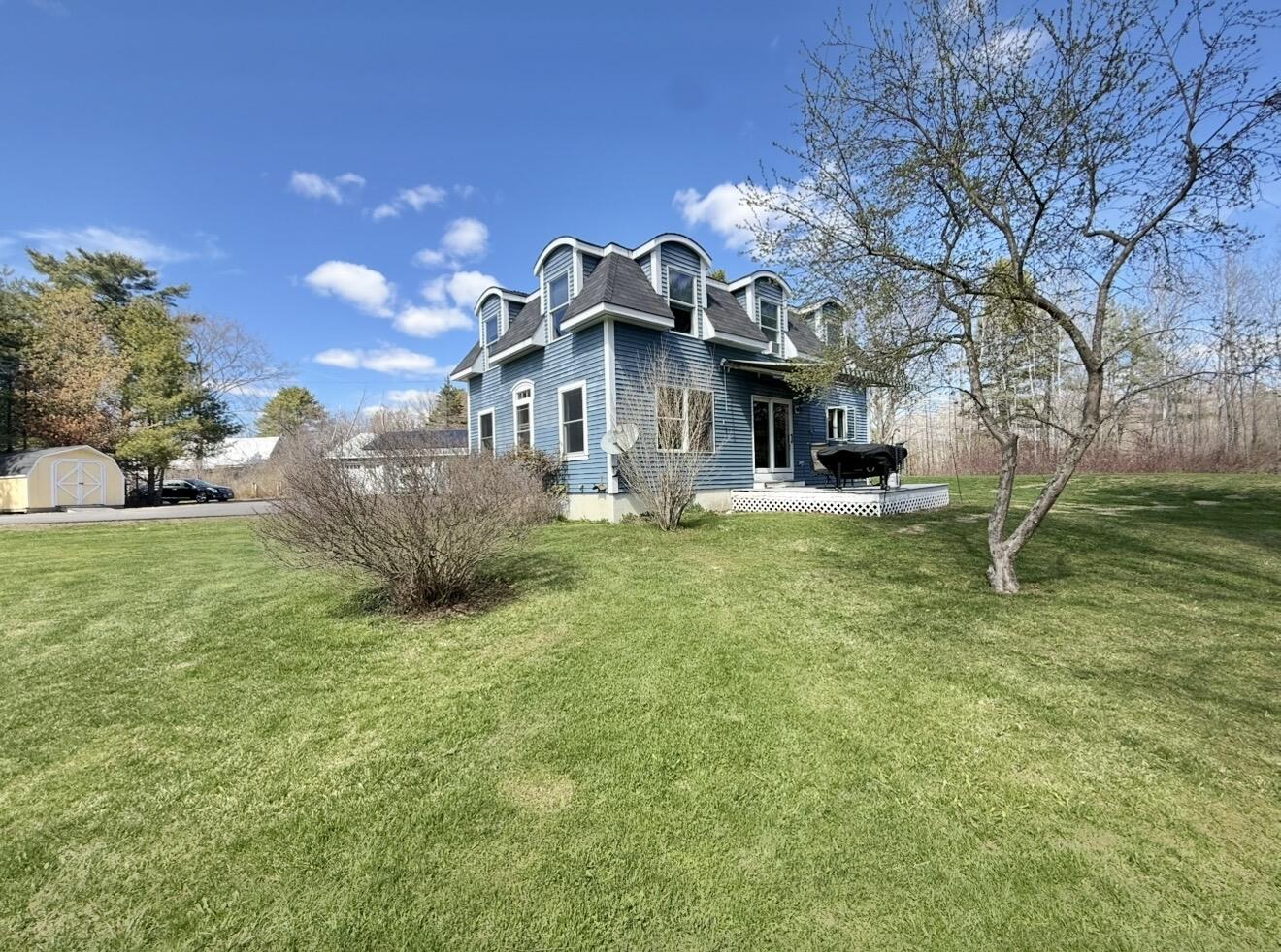 79 S Pleasant Street Bowdoinham ME 04008