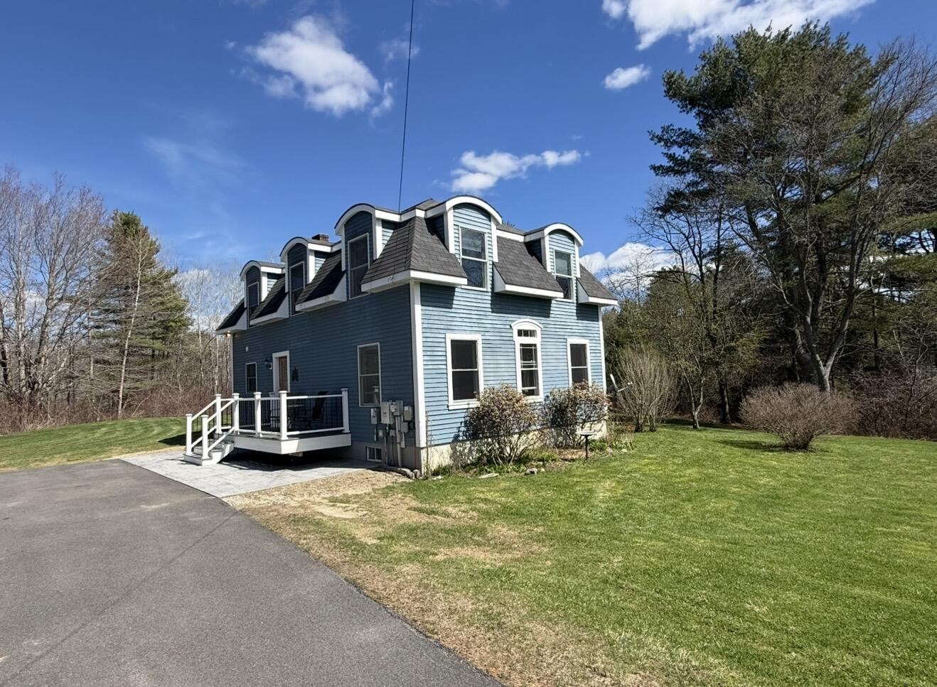 79 S Pleasant Street Bowdoinham ME 04008