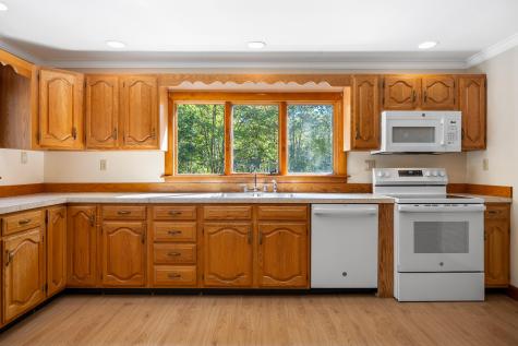 185 Harpswell Road Brunswick ME 04011