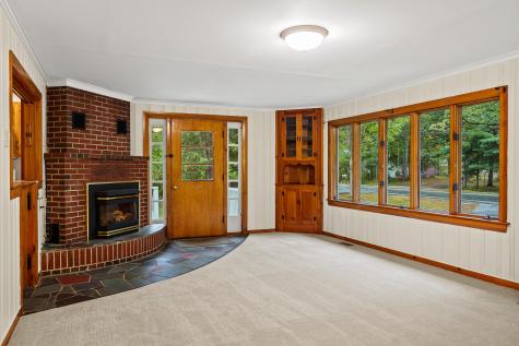 185 Harpswell Road Brunswick ME 04011