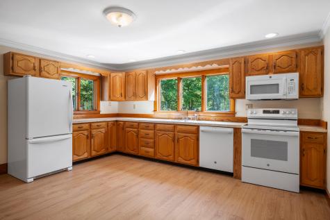 185 Harpswell Road Brunswick ME 04011