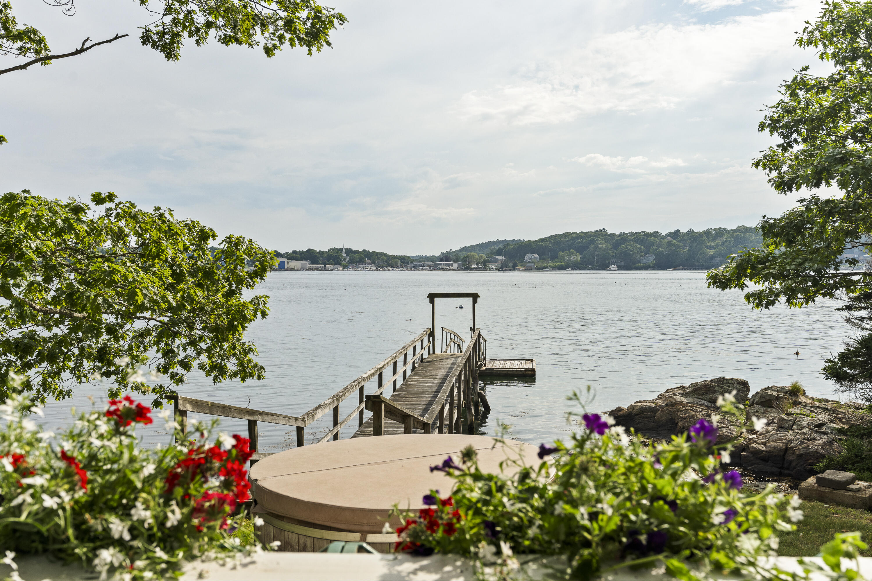 28 & 31 Will Alley Road South Bristol ME 04568