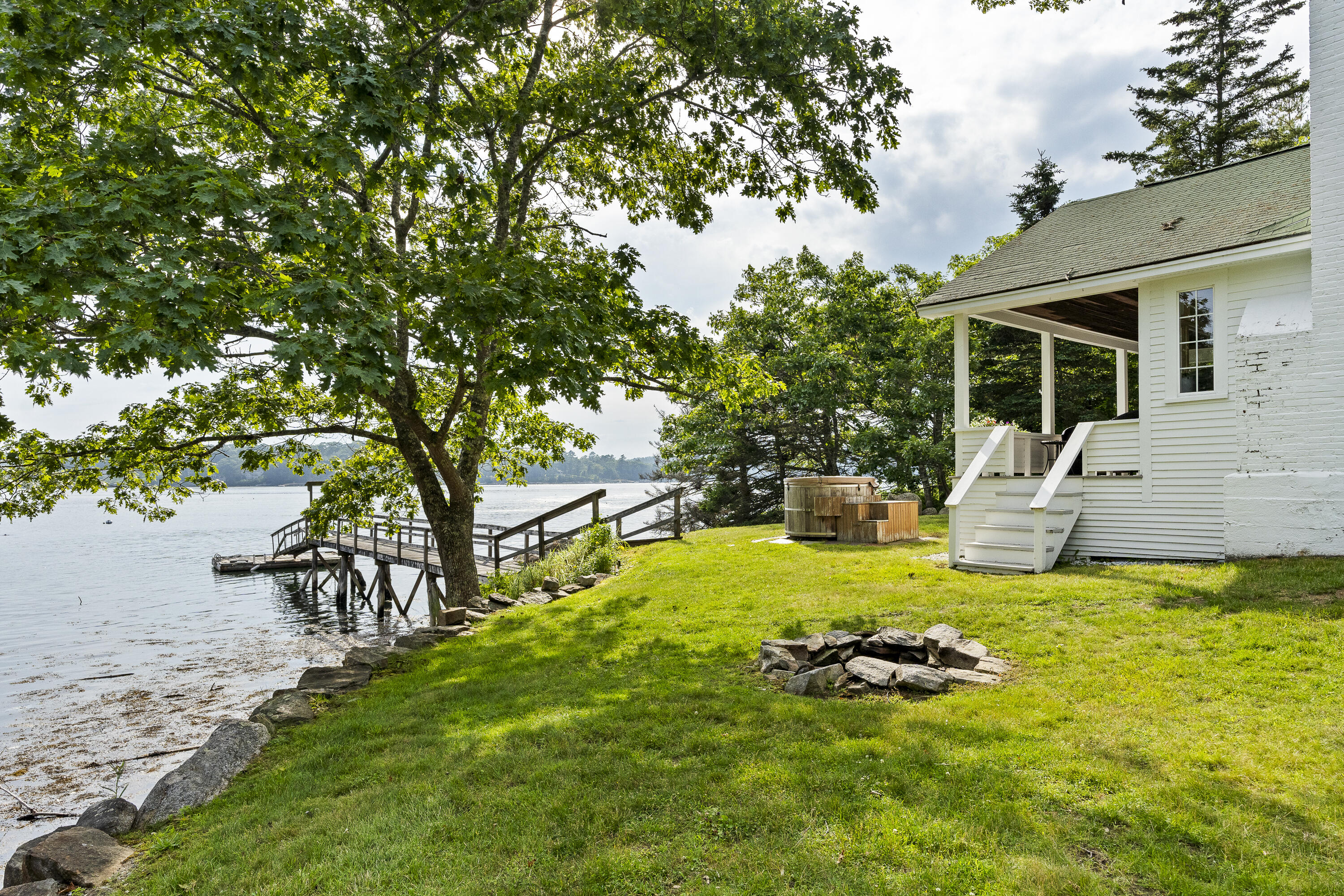 28 & 31 Will Alley Road South Bristol ME 04568