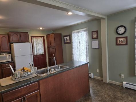 15 Bennett Drive Caribou ME 04736