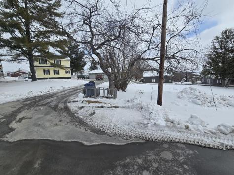 15 Bennett Drive Caribou ME 04736