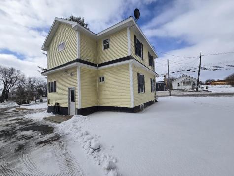 15 Bennett Drive Caribou ME 04736