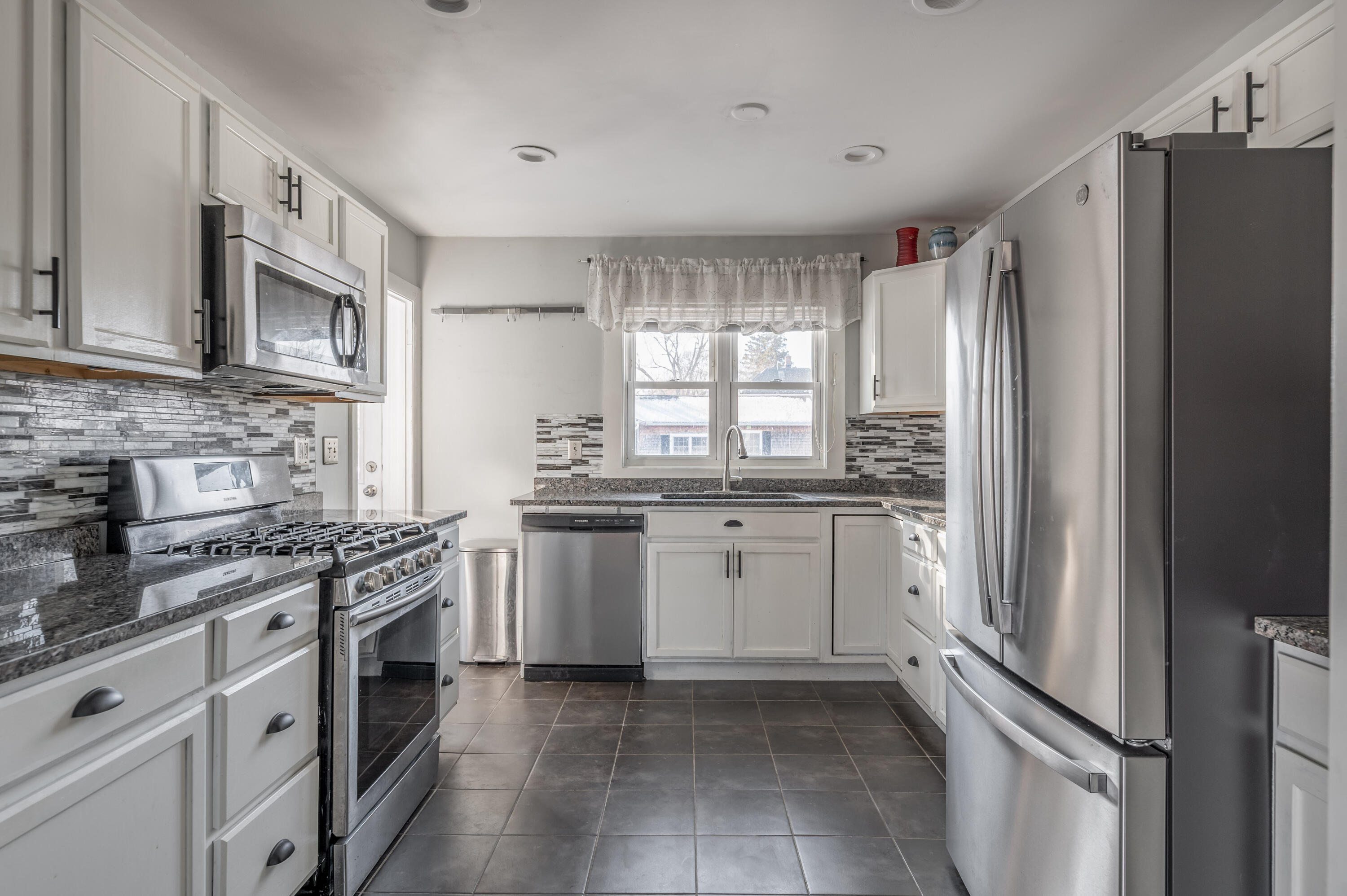 121 Harthorn Avenue Bangor ME 04401