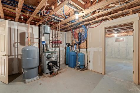 88 Woods Road Belfast ME 04915