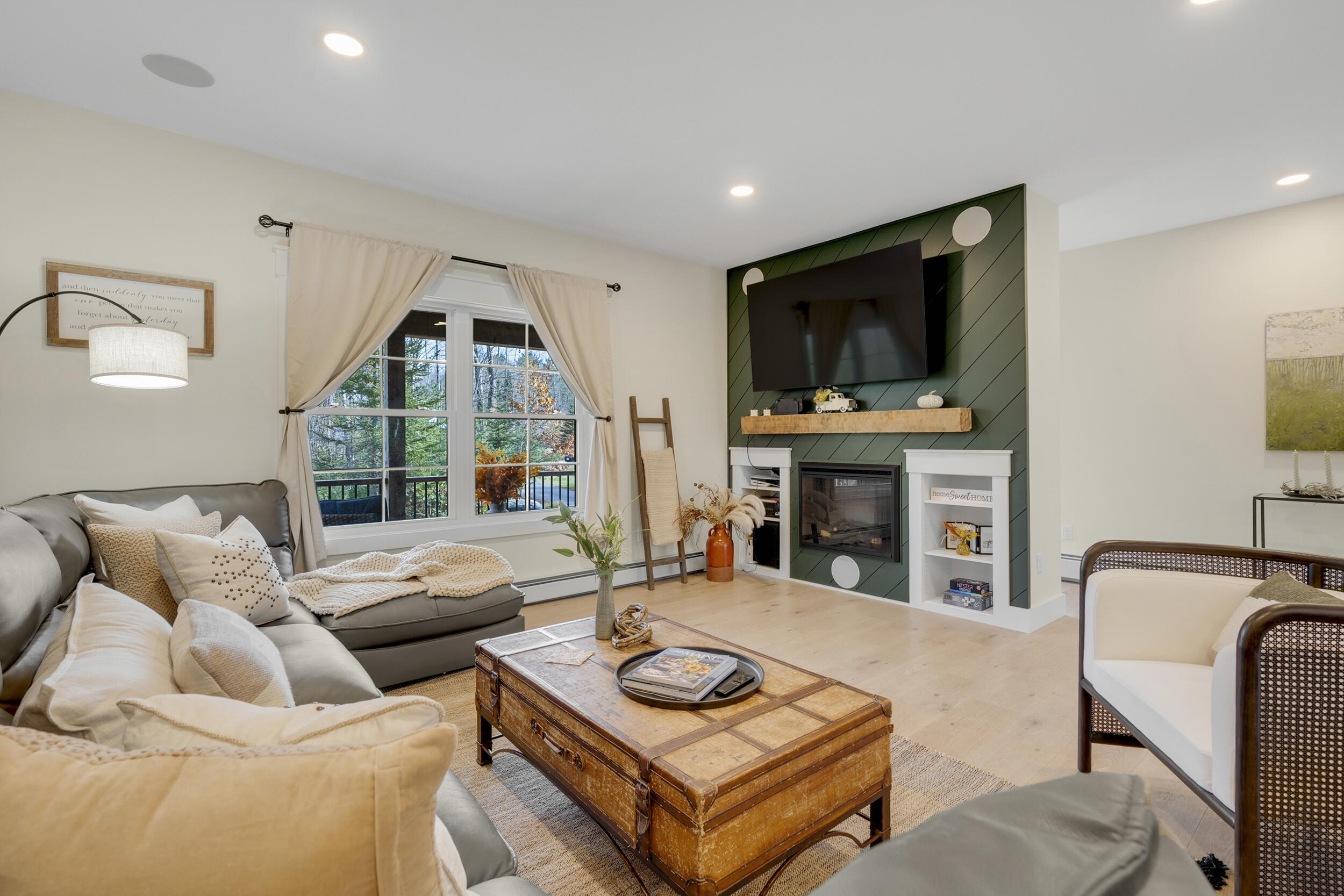 16 Cliff Drive Windham ME 04062