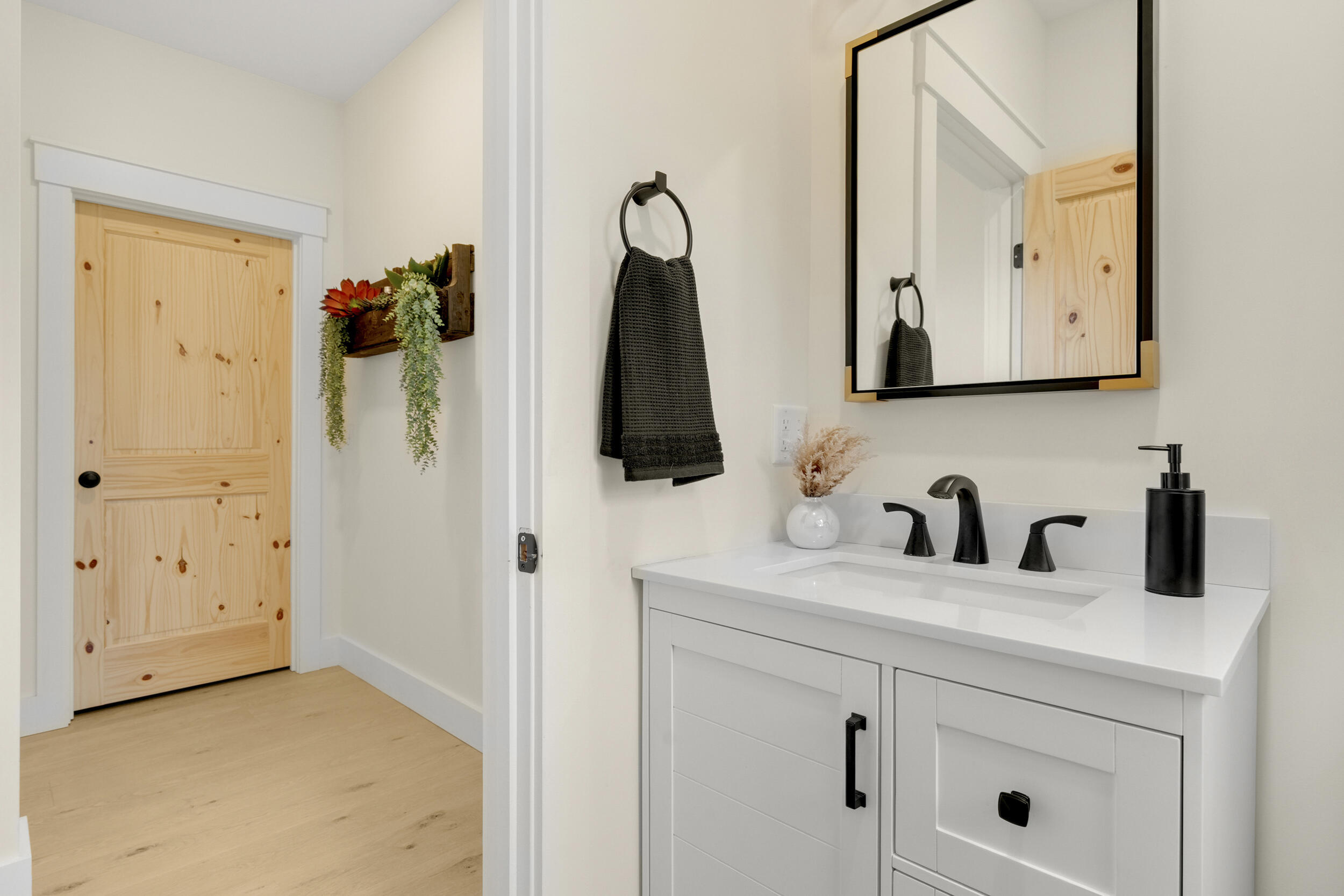 16 Cliff Drive Windham ME 04062