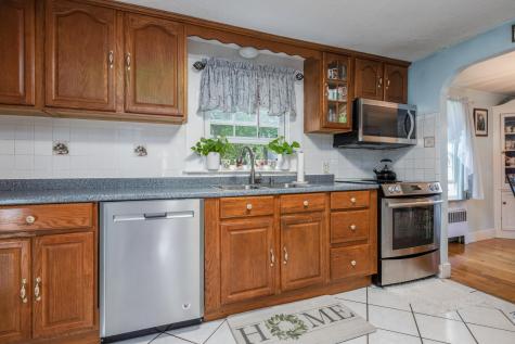 9 Wayne Street Portland ME 04102