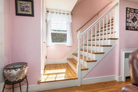9 Wayne Street Portland ME 04102