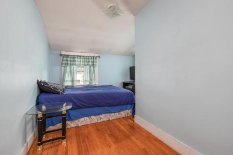9 Wayne Street Portland ME 04102