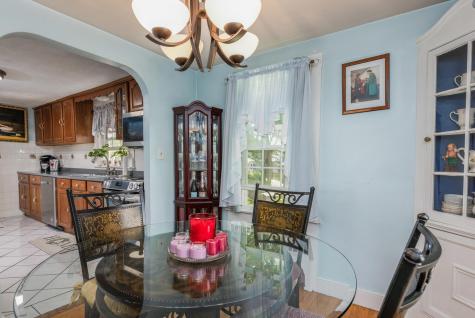 9 Wayne Street Portland ME 04102