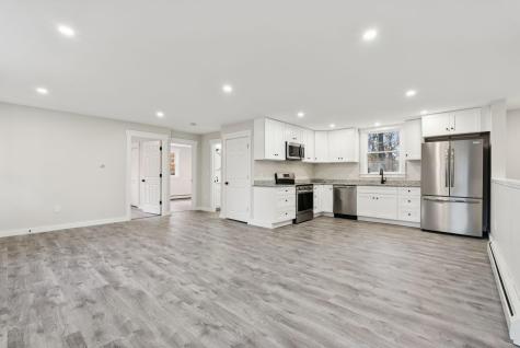 1 Pine Lane Raymond ME 04071