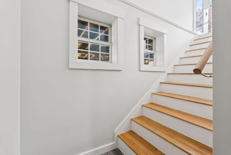 1 Pine Lane Raymond ME 04071