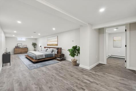 1 Pine Lane Raymond ME 04071