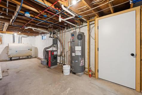 1 Pine Lane Raymond ME 04071