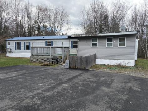 1 Skips Way Fairfield ME 04937
