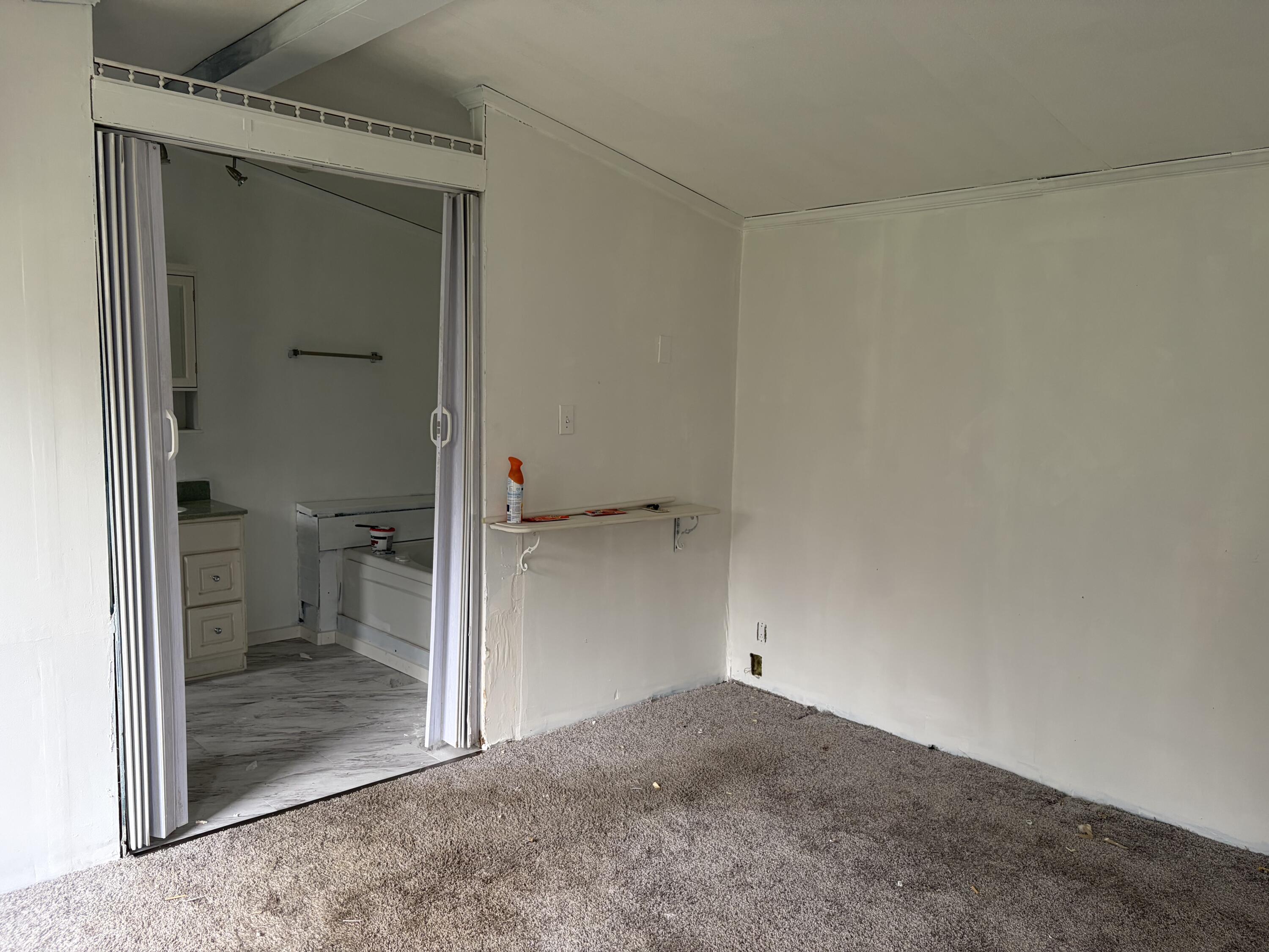 1 Skips Way Fairfield ME 04937