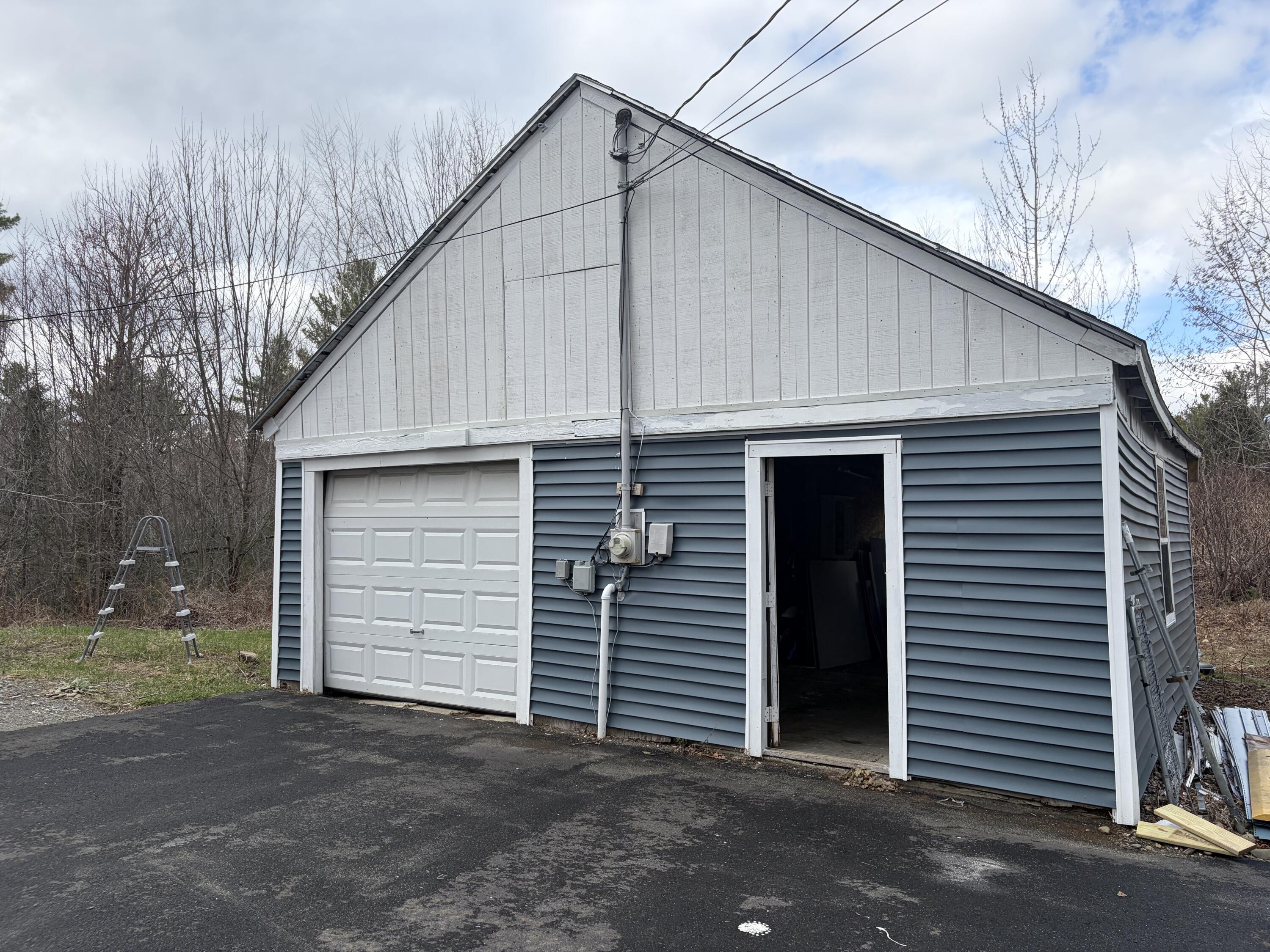 1 Skips Way Fairfield ME 04937