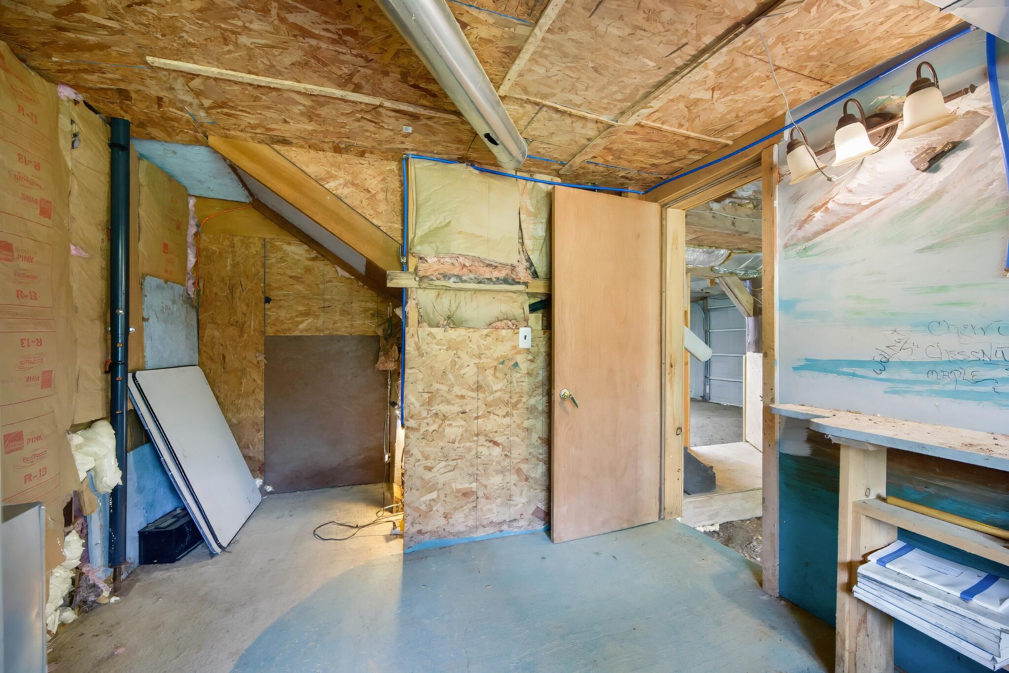 36 Palmer Road Etna ME 04434