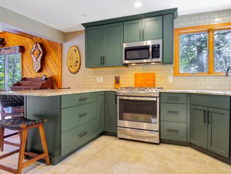 208 Main Road Chesterville ME 04938