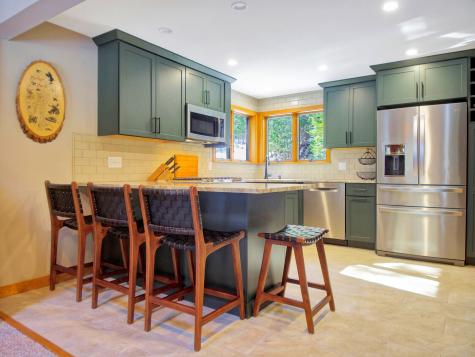 208 Main Road Chesterville ME 04938