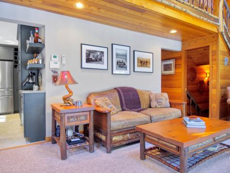 208 Main Road Chesterville ME 04938