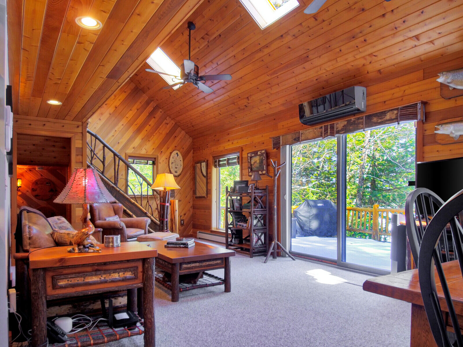 208 Main Road Chesterville ME 04938