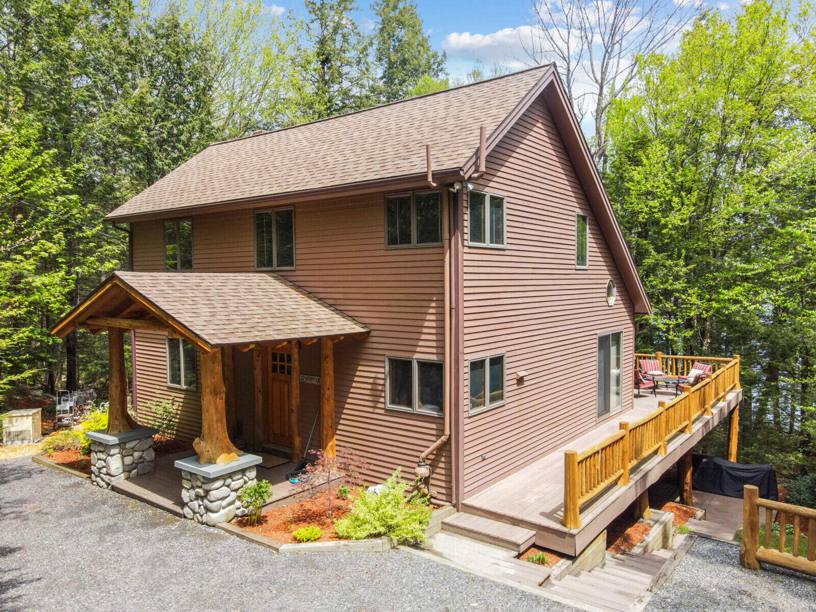 208 Main Road Chesterville ME 04938