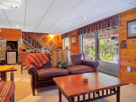 208 Main Road Chesterville ME 04938