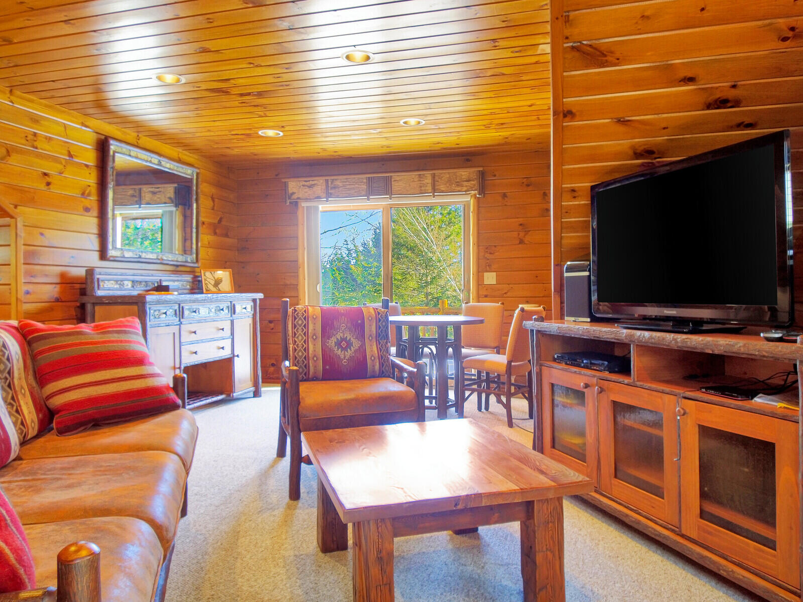 208 Main Road Chesterville ME 04938