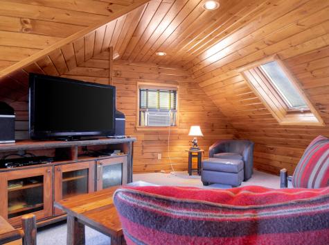 208 Main Road Chesterville ME 04938