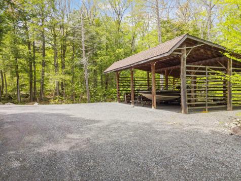 208 Main Road Chesterville ME 04938