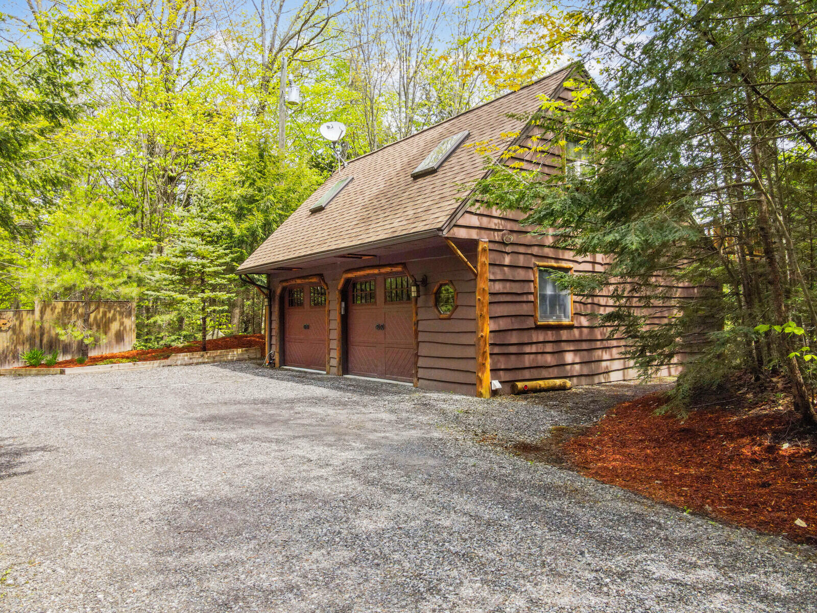 208 Main Road Chesterville ME 04938