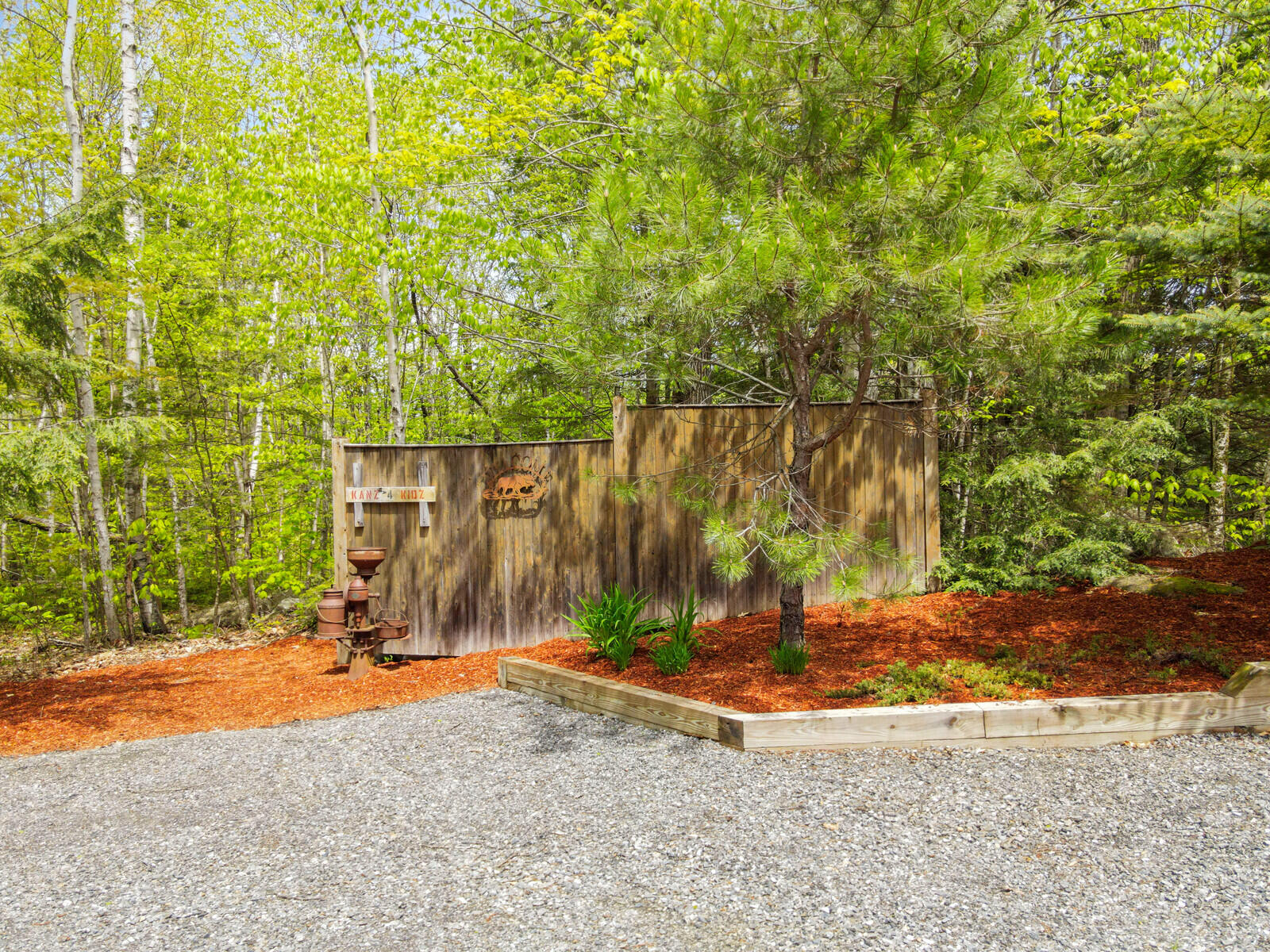 208 Main Road Chesterville ME 04938