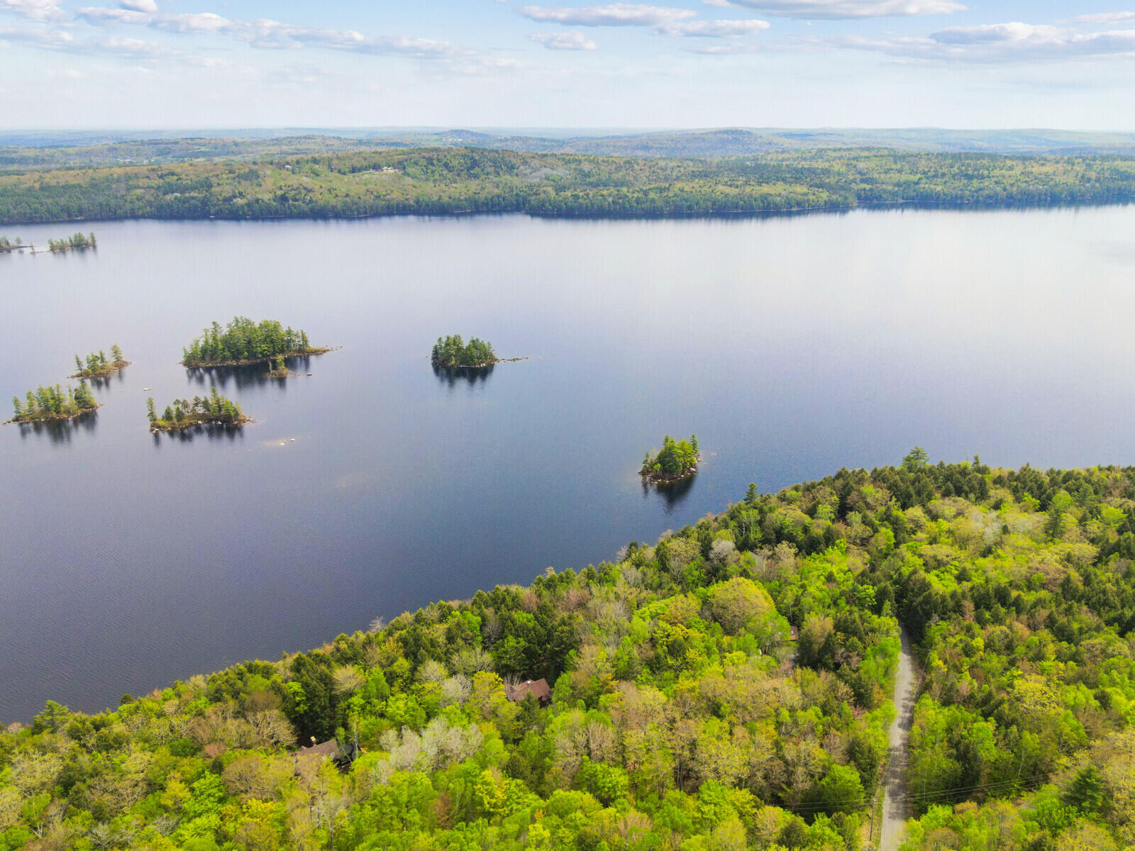 208 Main Road Chesterville ME 04938